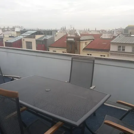 Apartmán Big Flat In The Centre With Terrace